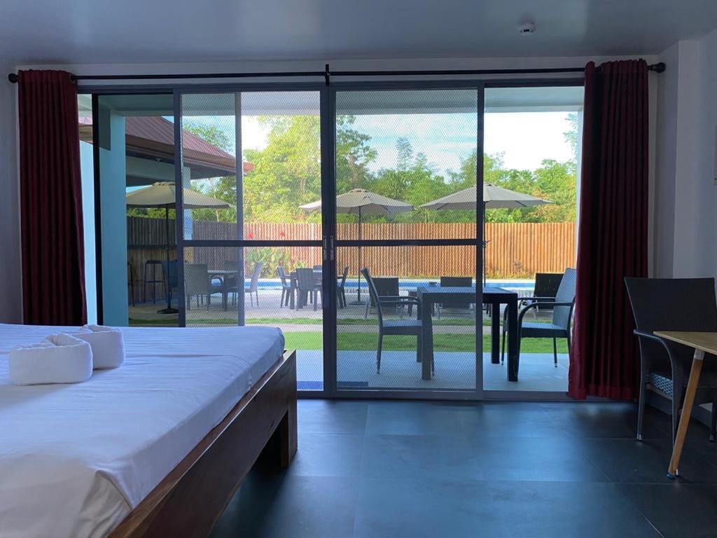 Malipaj Apartments Panglao-stad Buitenkant foto