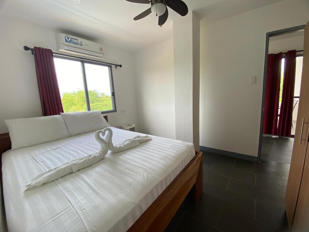 Malipaj Apartments Panglao-stad Buitenkant foto